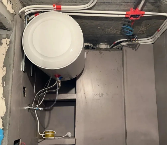 電熱水器除了空氣開關(guān)、隔電墻還要注重這四處