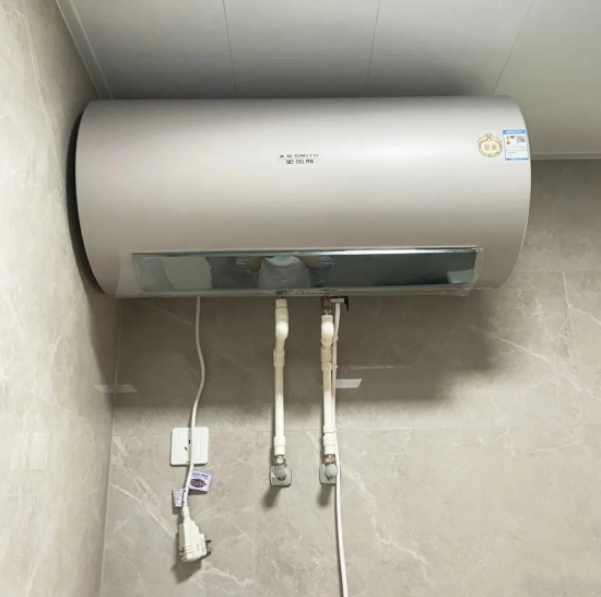電熱水器除了空氣開關(guān)、隔電墻還要注重這四處