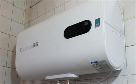 ��ˮ��Ʒ�������ܼҾ��еĽ�ɫ