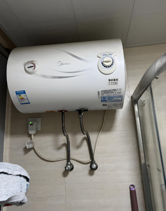 洗澡時水溫忽冷忽熱?5步排查熱水器常見故障